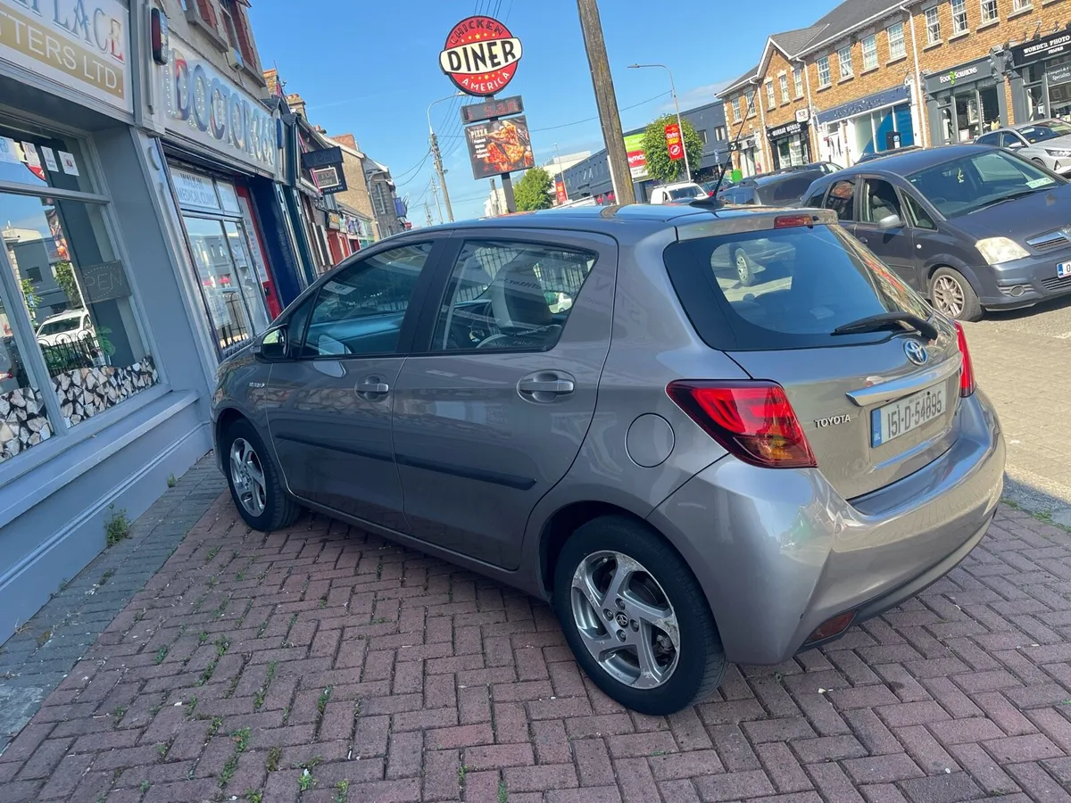 Toyota Yaris - Image 3