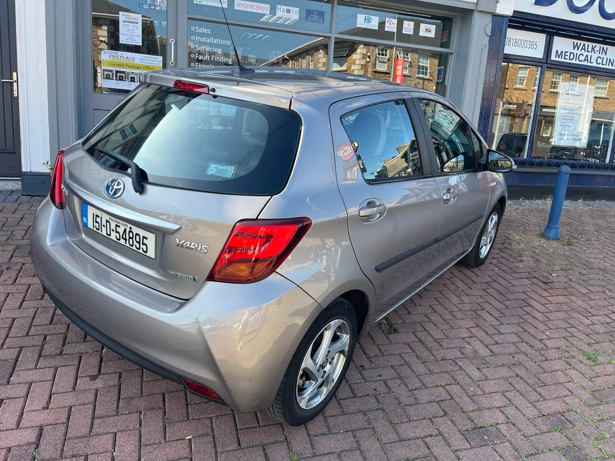 Toyota Yaris - Image 4