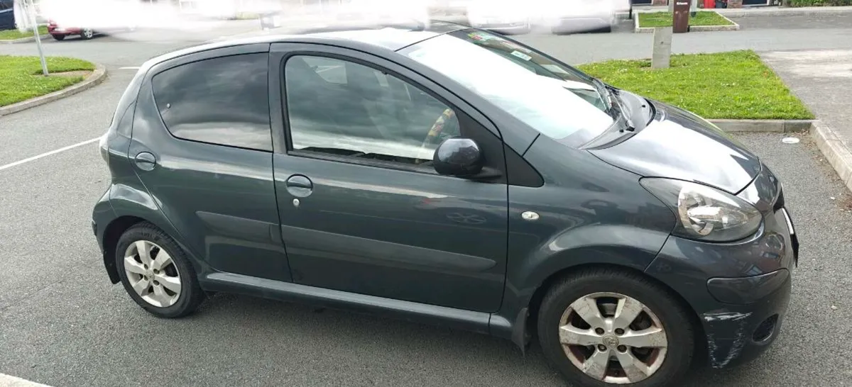 Rare very low mileage New NCT August 2026 Aygo - Image 4