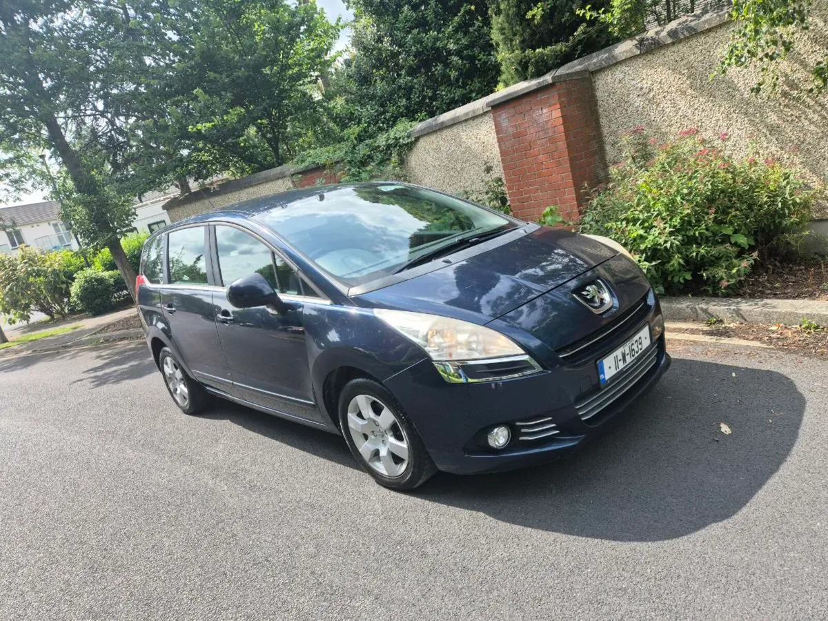 Car - Image 2