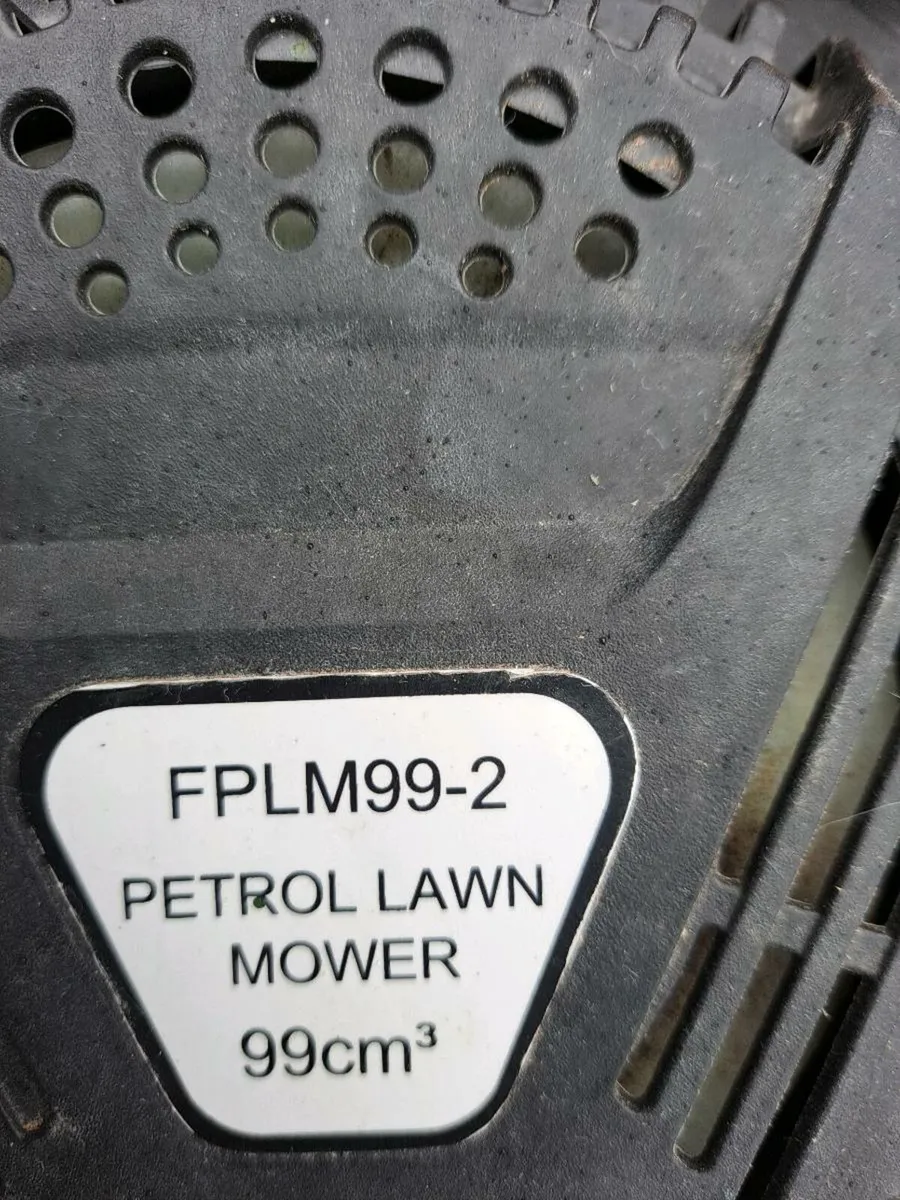 Lawn mower - Image 3
