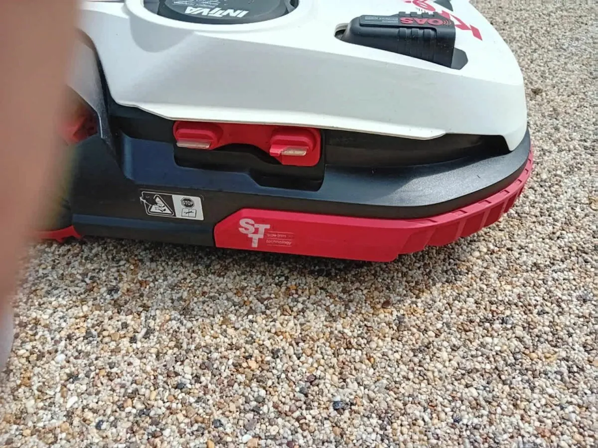 Kress Mission KR123e Robotic Mower  up to 2500 Sq - Image 4