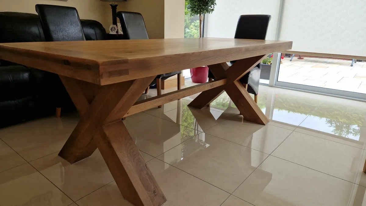 Solid Oak Dining Table - Image 3
