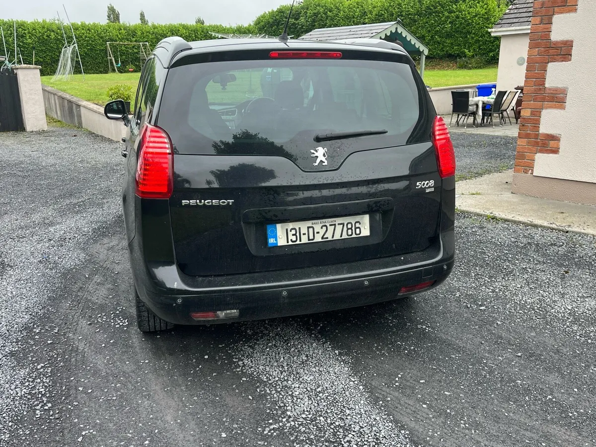 Peugeot 5008 HDI Automatic - Image 4