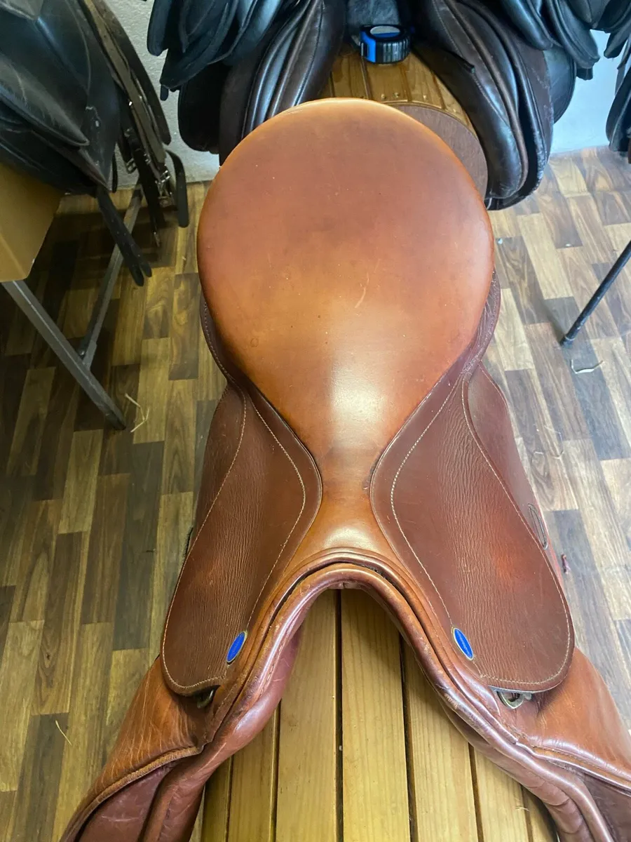 17.5 Chamberlain Leather saddle - Image 4