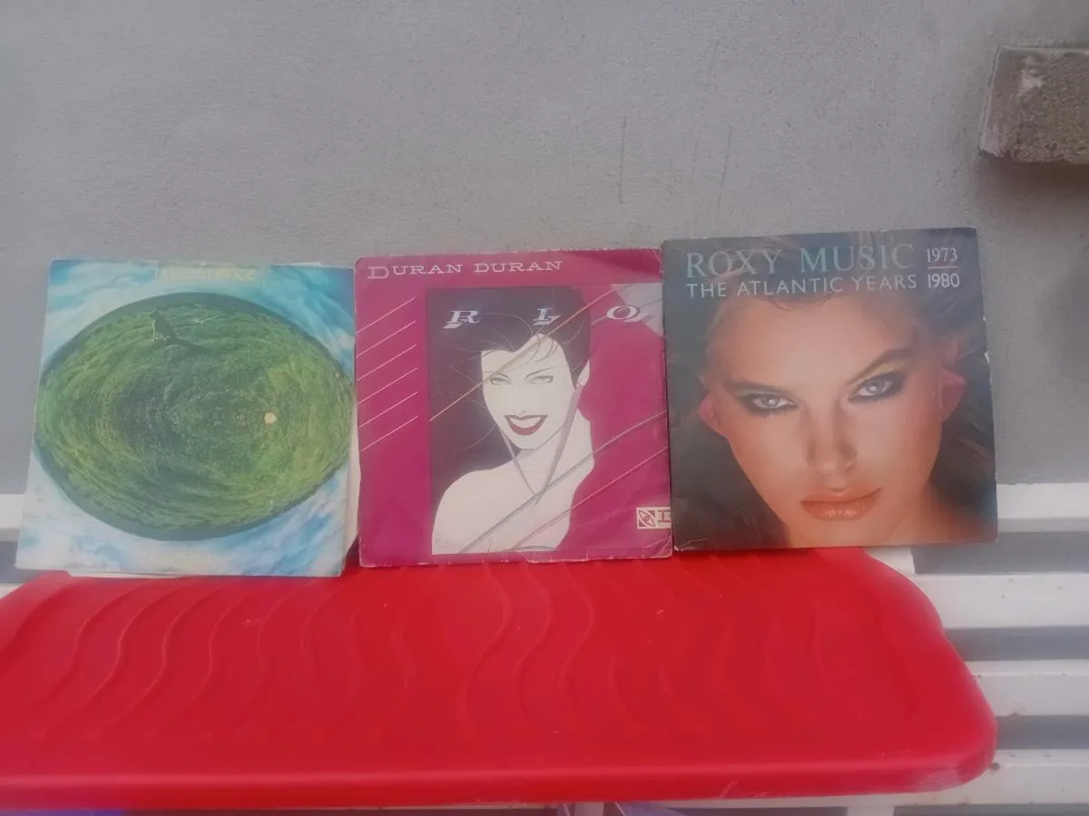 Records - Image 2