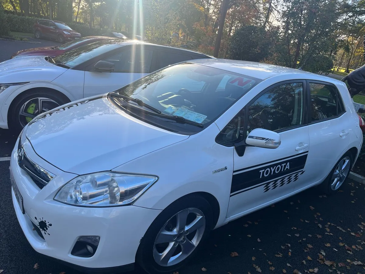 Toyota auris - Image 2