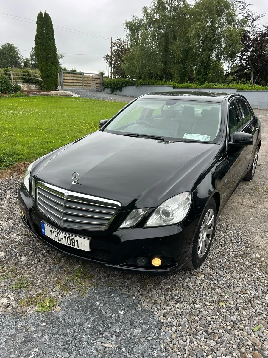 Car - Image 1