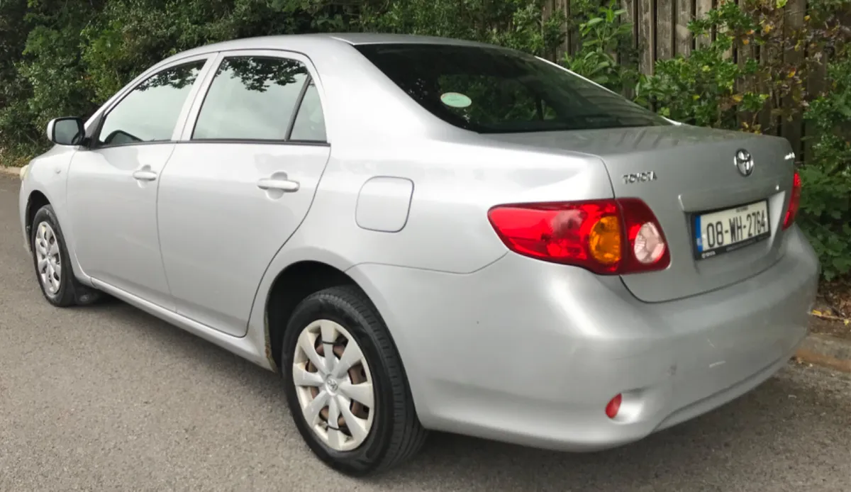 Toyota Corolla 1.4 VVT-i 4Dr Terra - Image 4