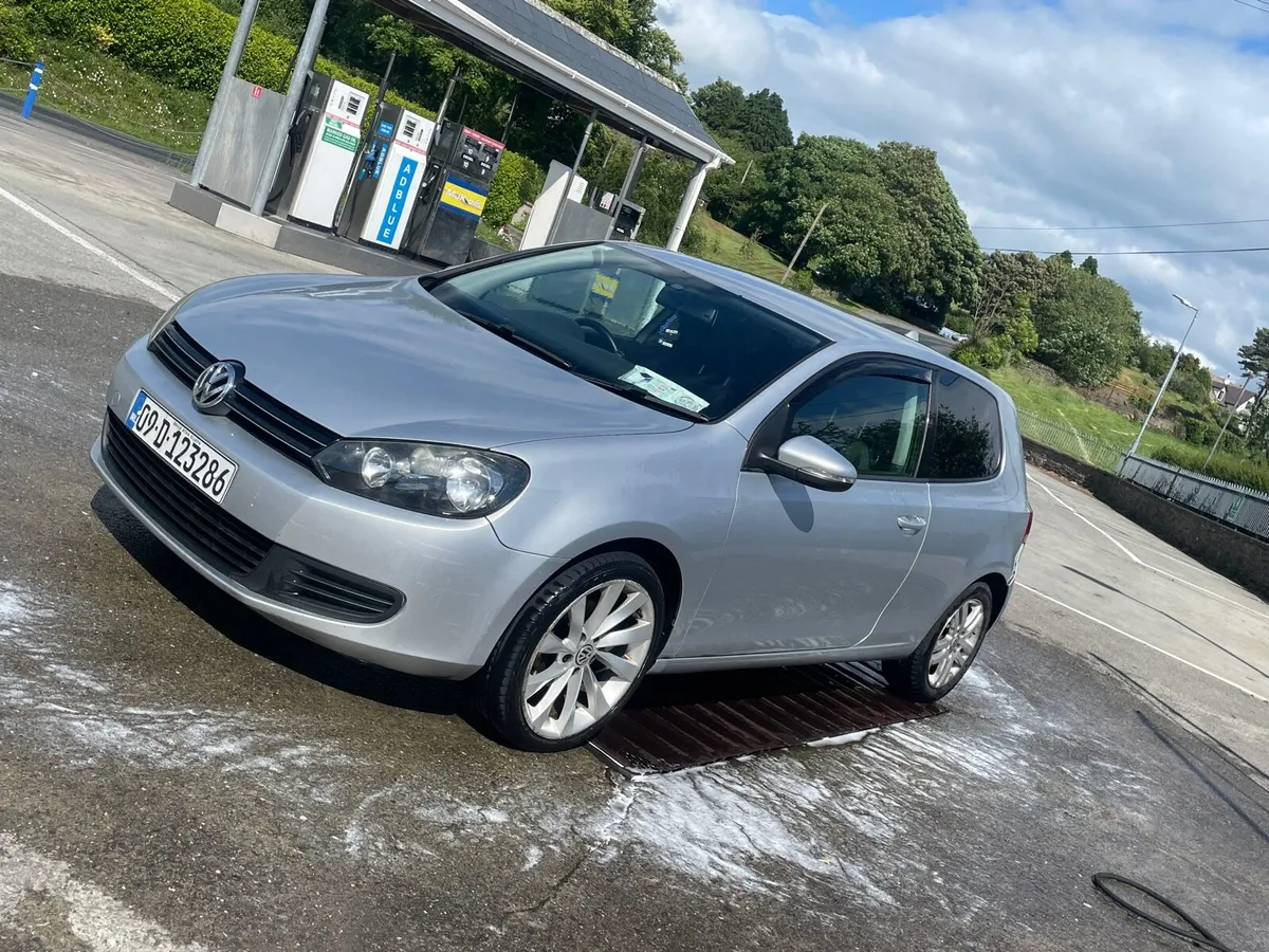 Volkswagen Golf mrk 5 (3 door) - Image 1