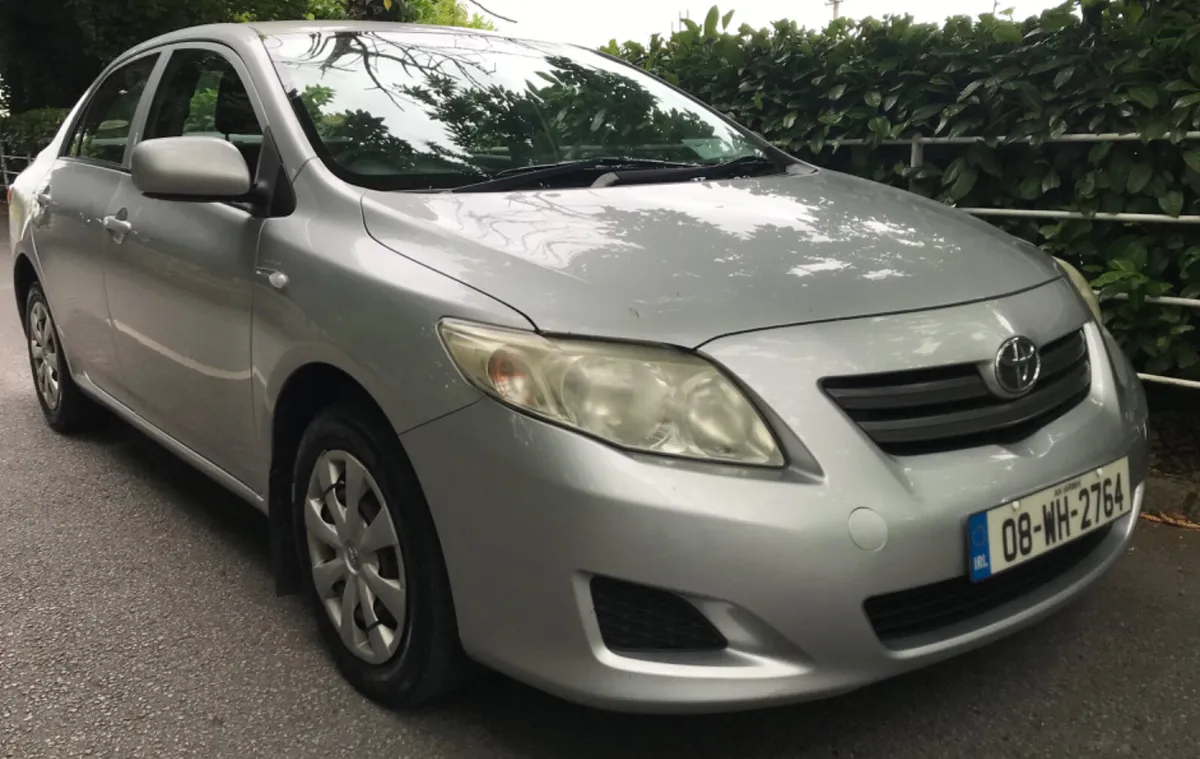Toyota Corolla 1.4 VVT-i 4Dr Terra - Image 1