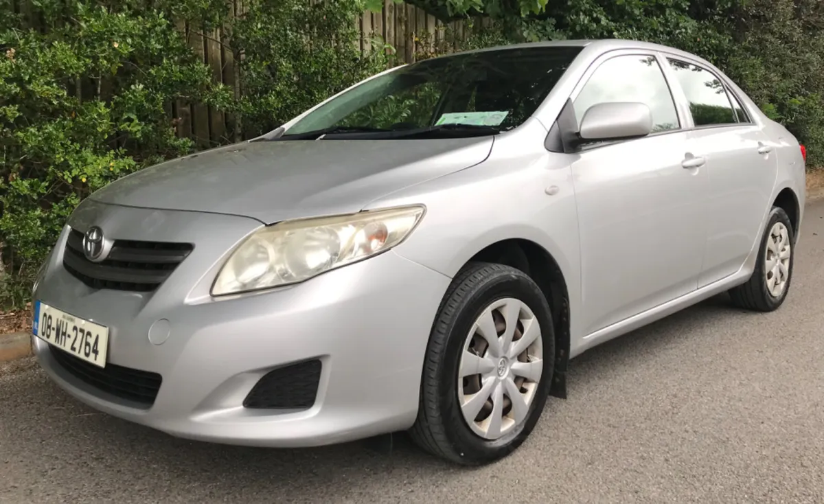 Toyota Corolla 1.4 VVT-i 4Dr Terra - Image 1