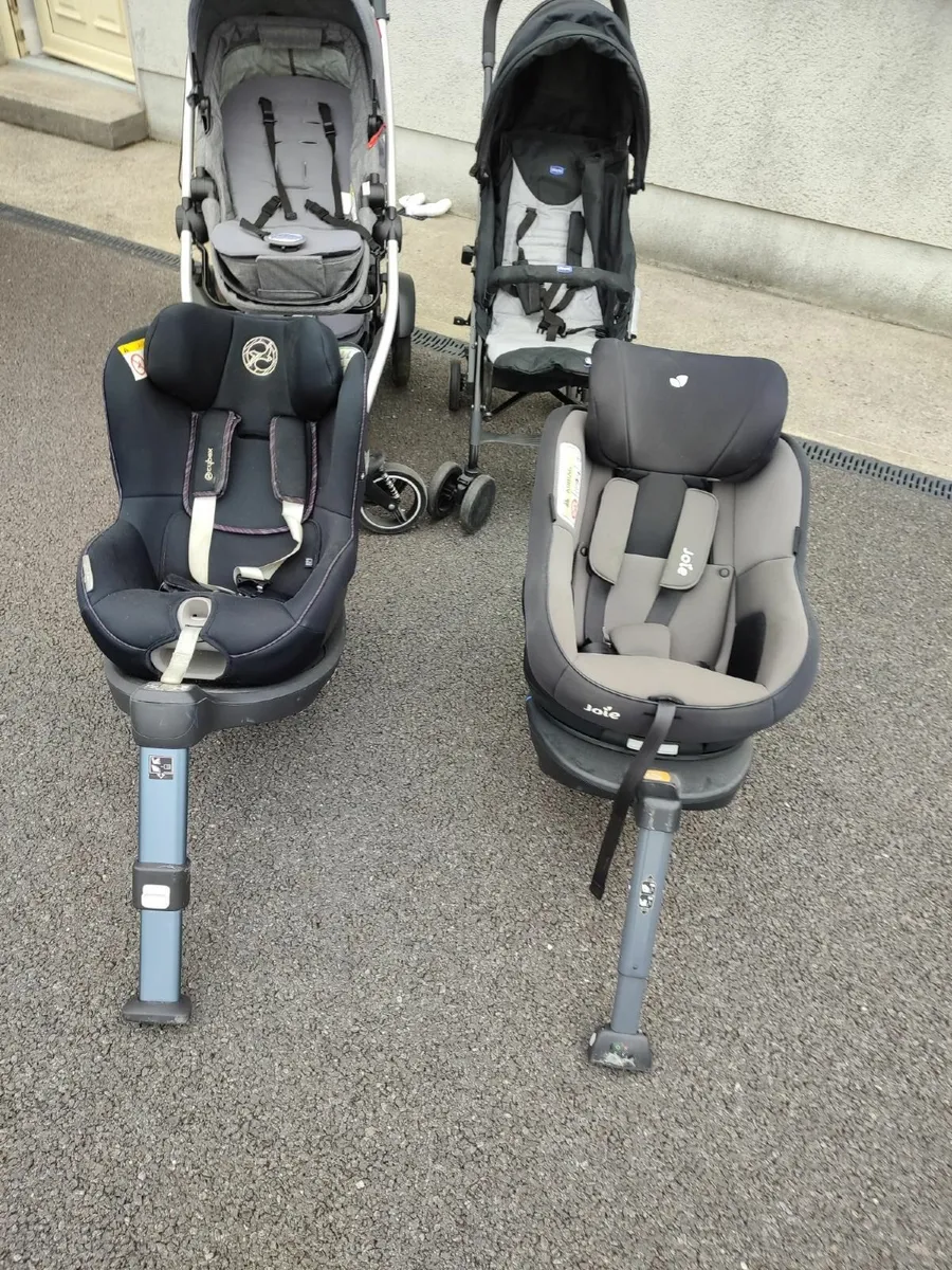 Car Seats, Buggys and Kitchen Table - Image 1