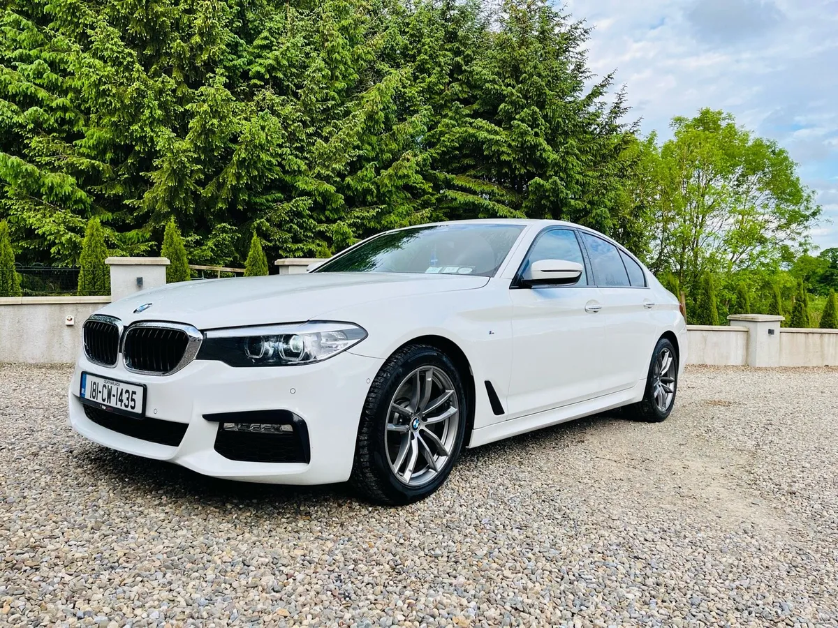 BMW 5 Series - Image 2
