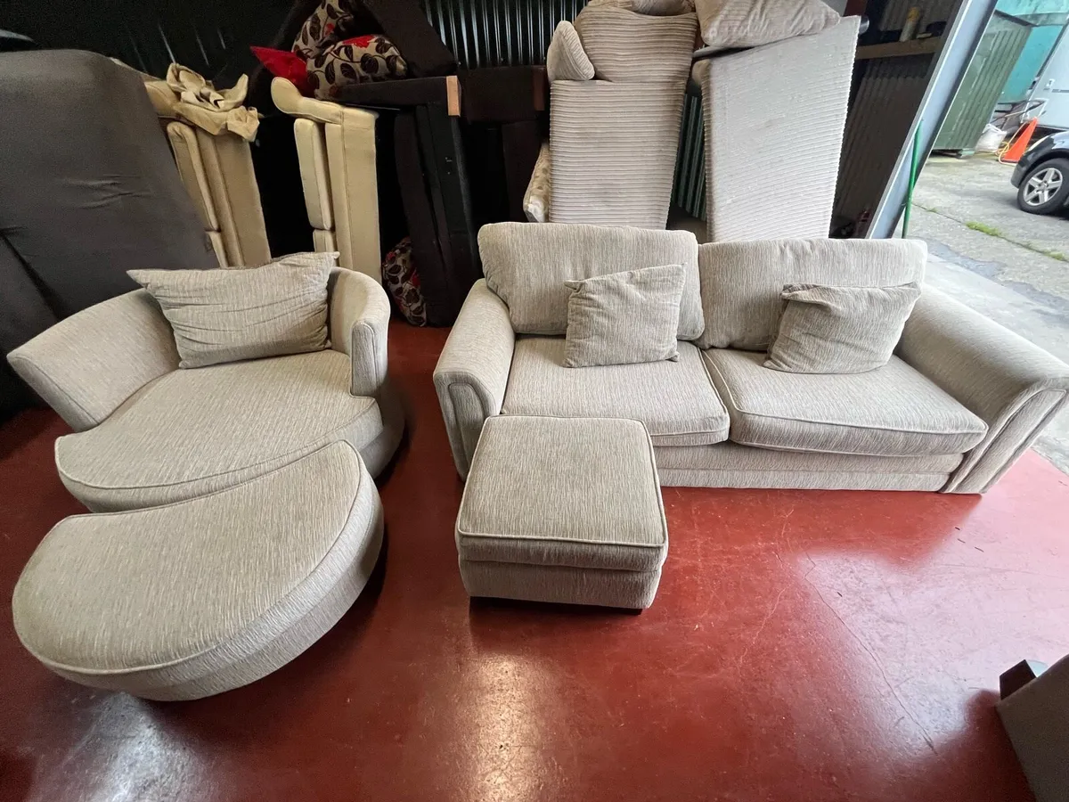Beige sofa suite furniture set cuddle chair - Image 1
