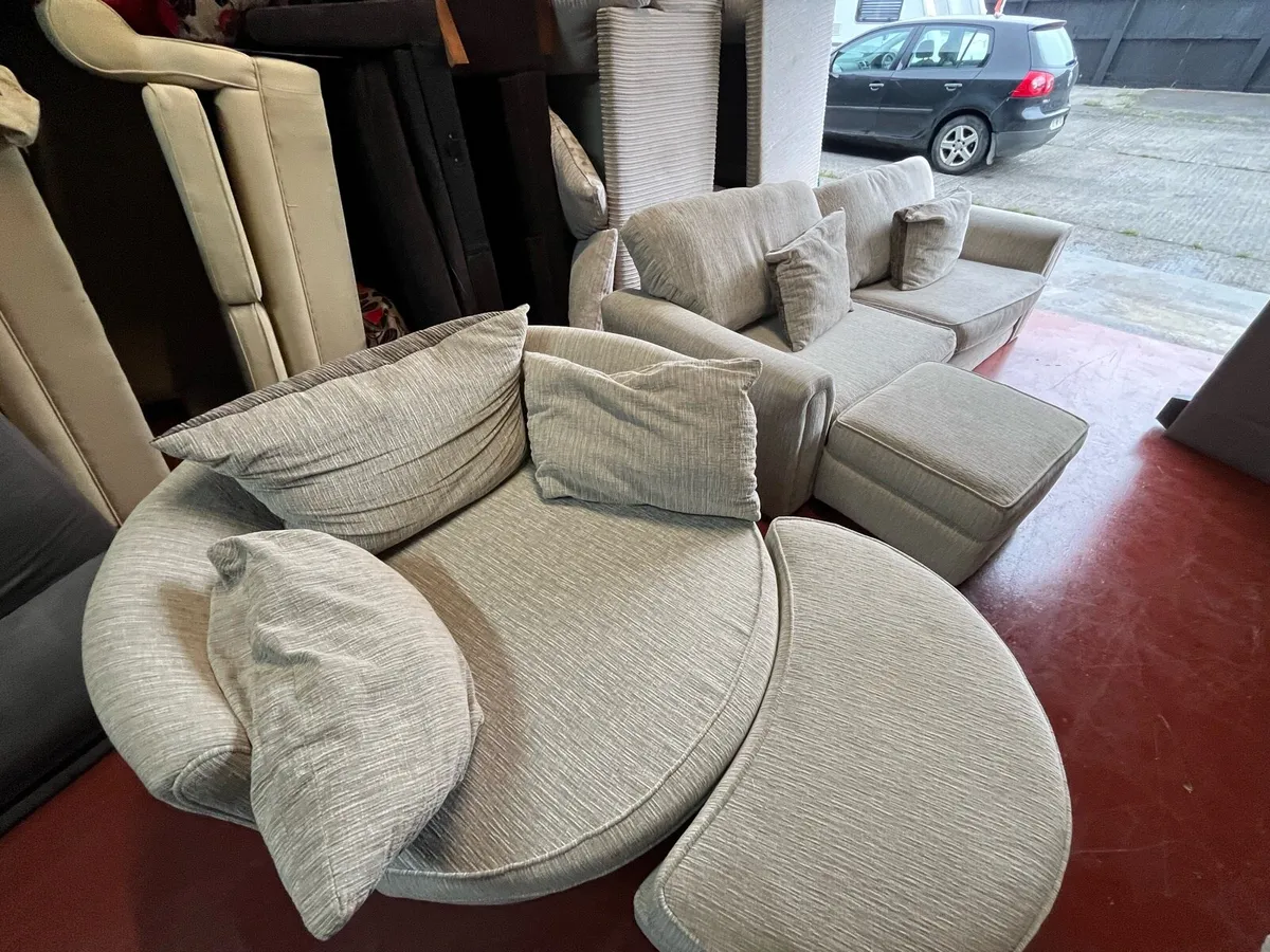 Beige sofa suite furniture set cuddle chair - Image 3