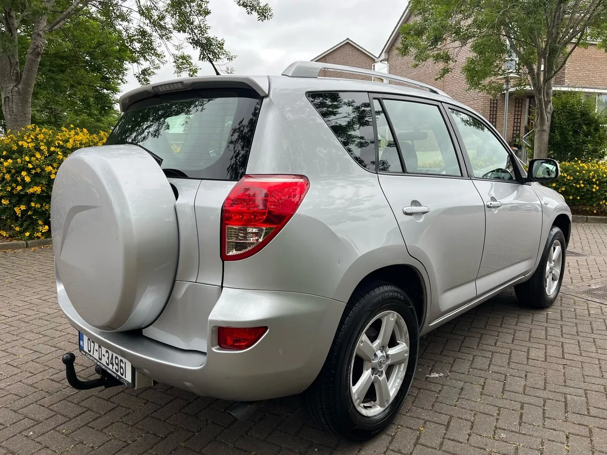 Toyota Rav-4 Luna - Image 3
