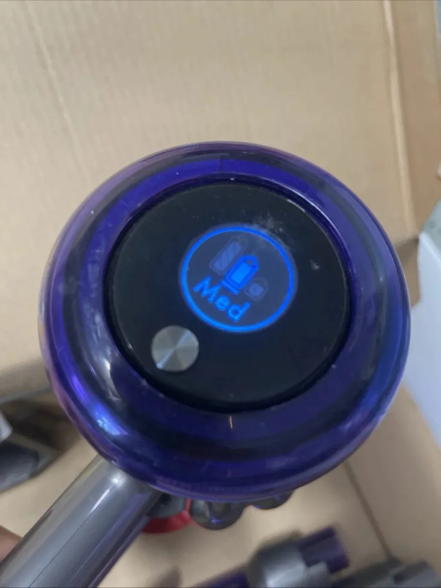 Dyson V11 Torque Drive+ Cordless Vacuum Cleaner - Image 2