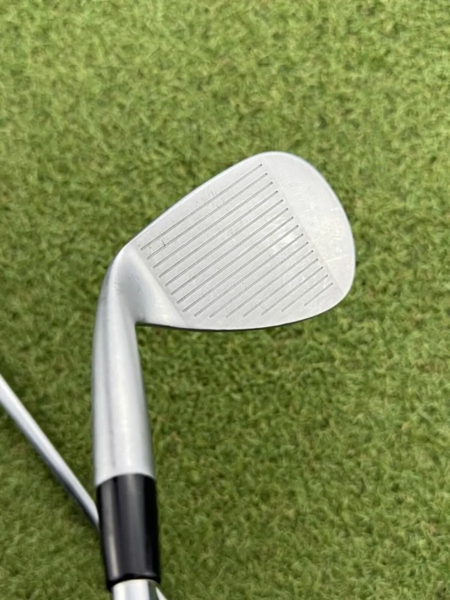 MIZUNO T24 WEDGES SW 54°.10S & LW 58°.10V / STIFF - Image 4