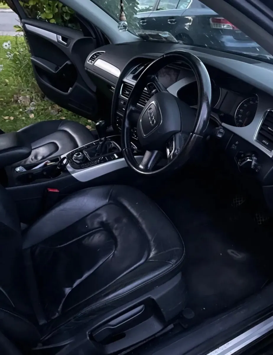 Audi A4 2011 - Image 4