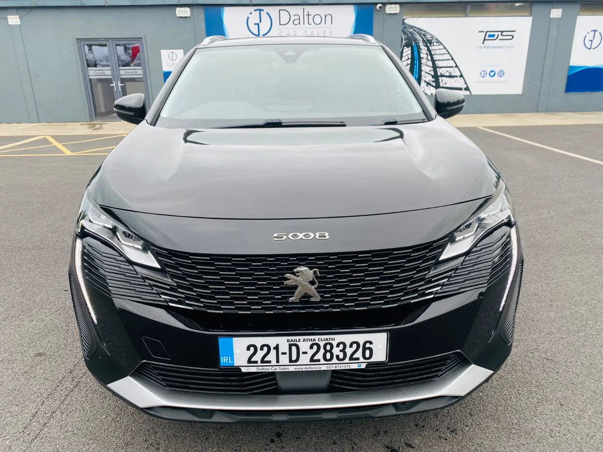 PEUGEOT 5008 ALLURE 7 SEATER 2022 (221) - Image 2