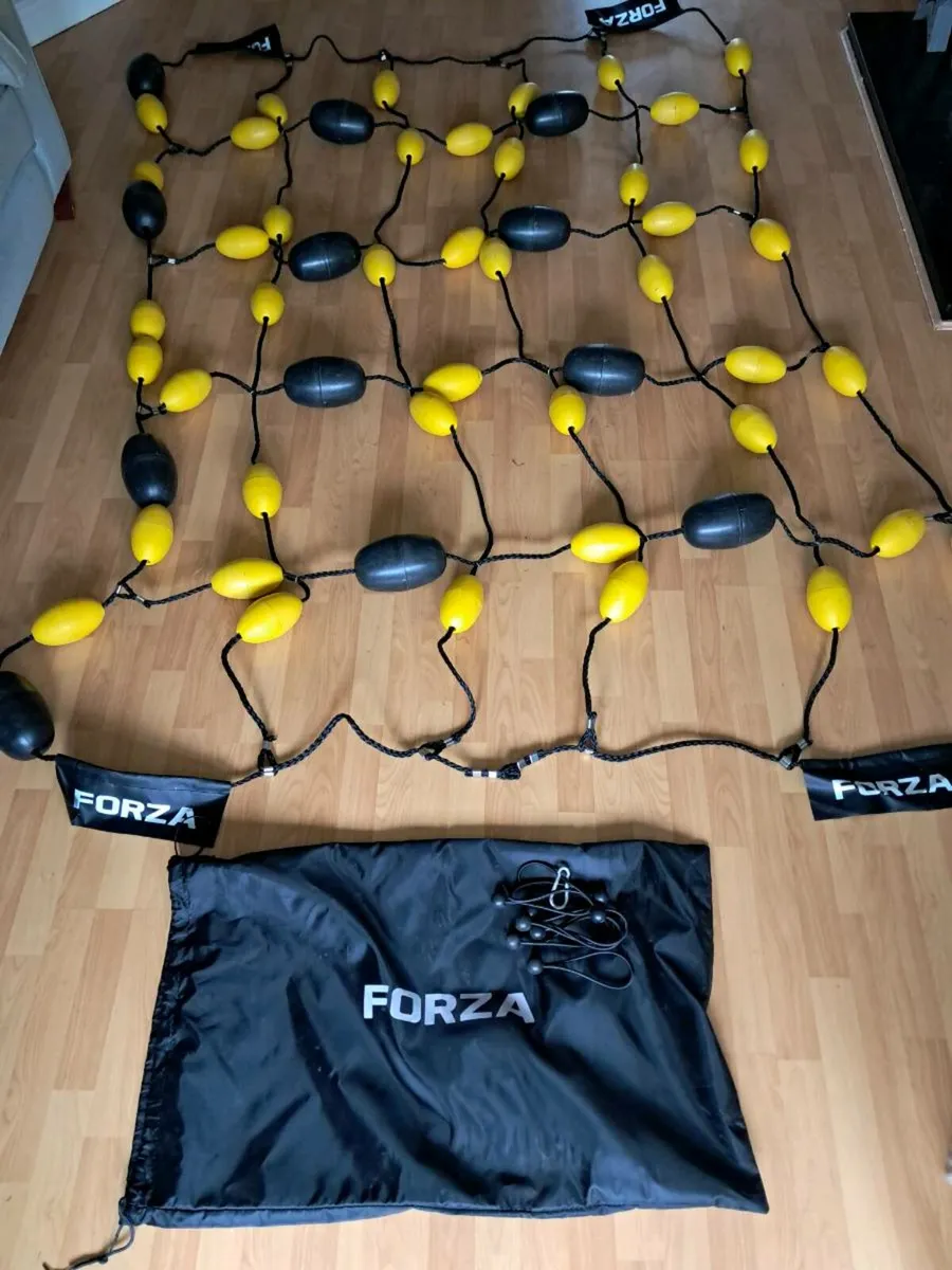 FORZA Floor Matrix Goalkeeper Ball Deflector - Image 1