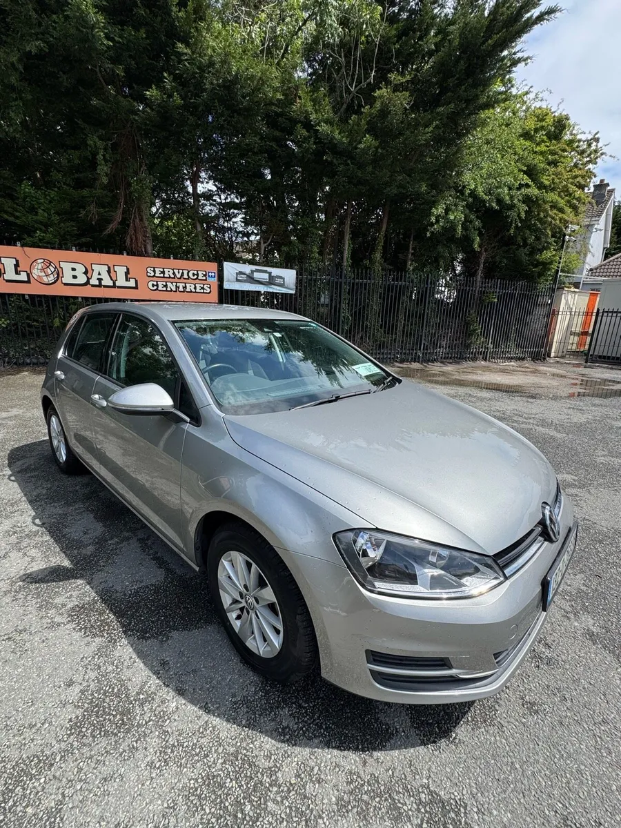 Volkswagen Golf 2013  *LOW MILEAGE* - Image 1