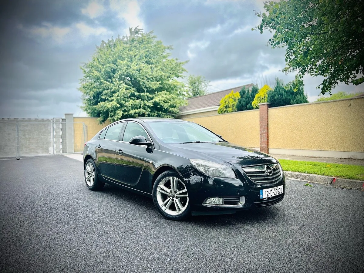 2012 Opel Insignia 2.0cdti manual - Image 1