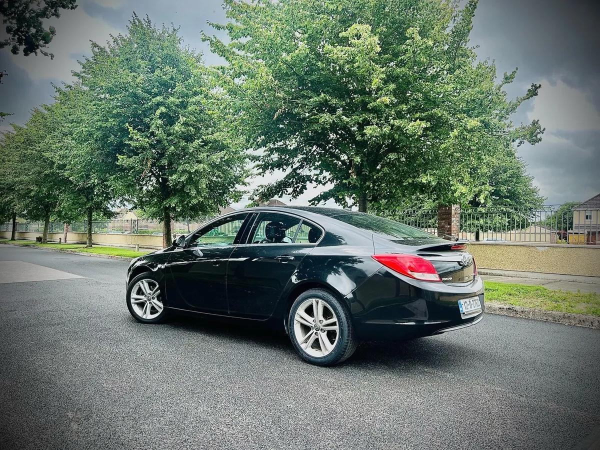 2012 Opel Insignia 2.0cdti manual - Image 3