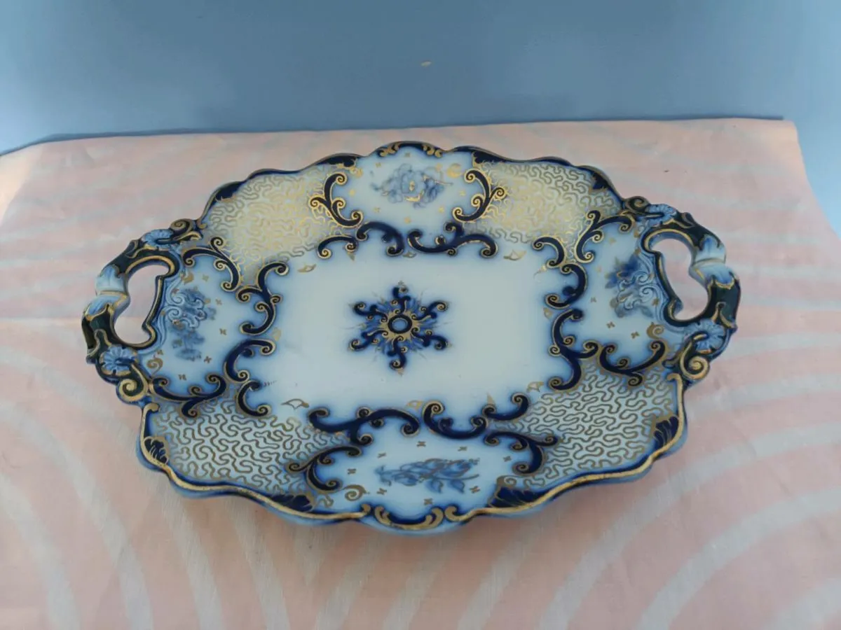Beautiful  Victorian  Floe Blue Cake Plate - Image 1