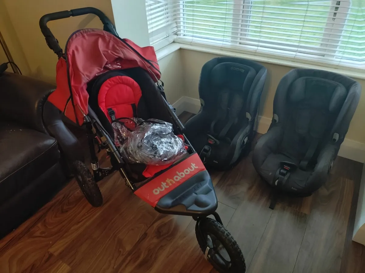 Out N About - Maxi Cosi Seat Bundle - Image 1