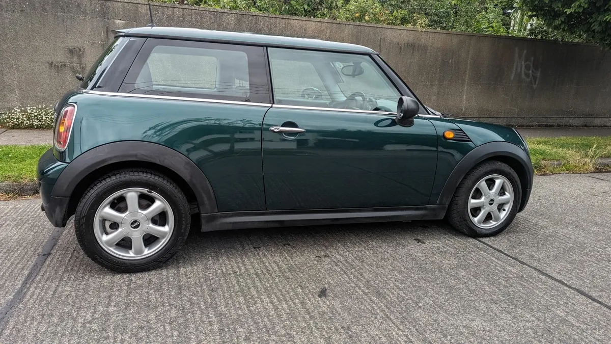 Mini One 2009 - Image 1