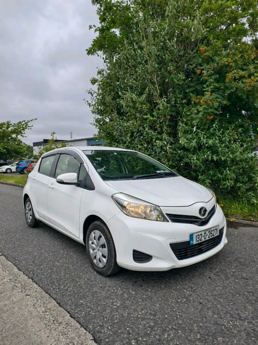 Automatic Toyota Vitz 2013 60K KM NEW NCT 05/26 - Image 1