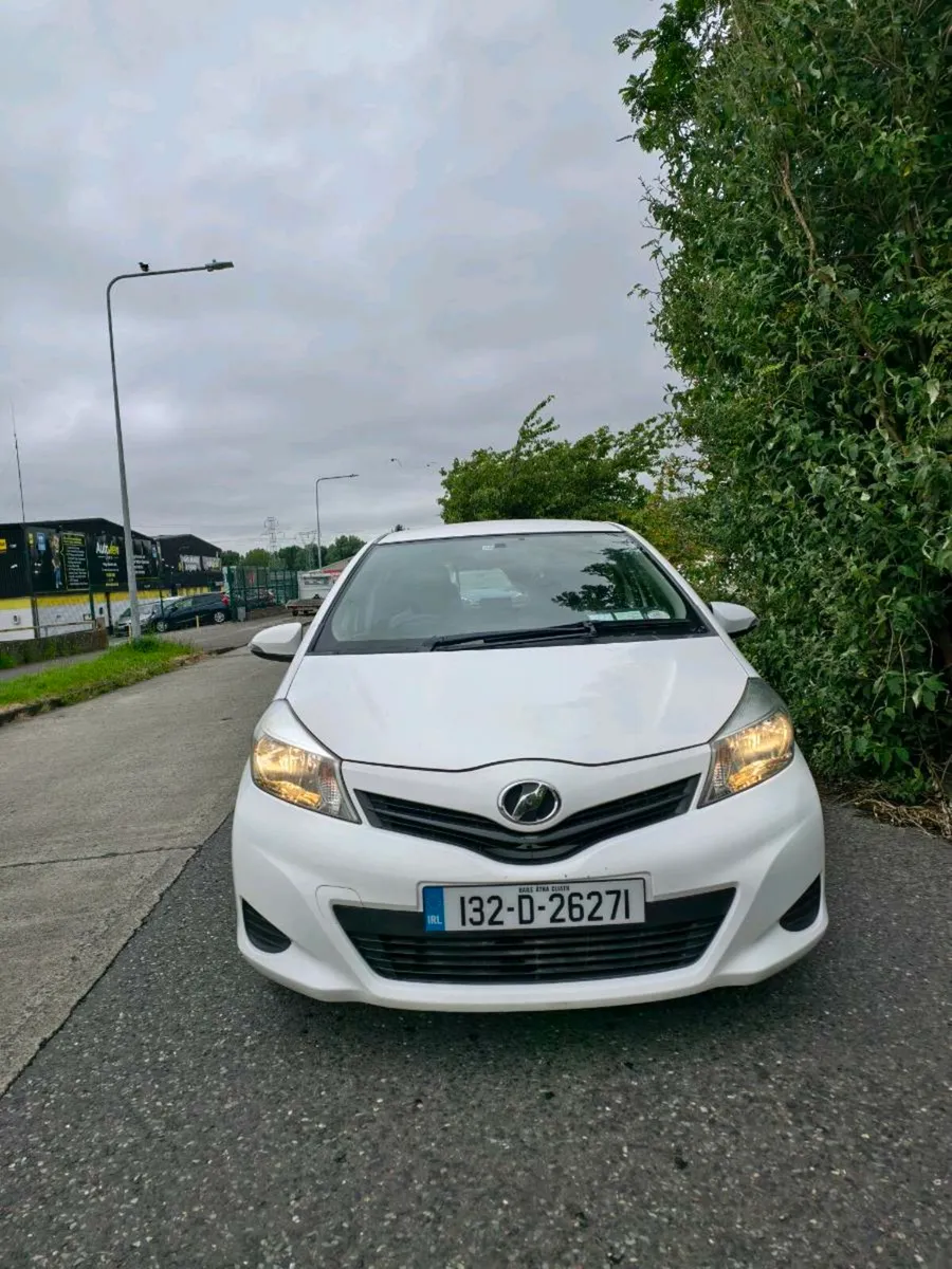 Automatic Toyota Vitz 2013 60K KM NEW NCT 05/26 - Image 3
