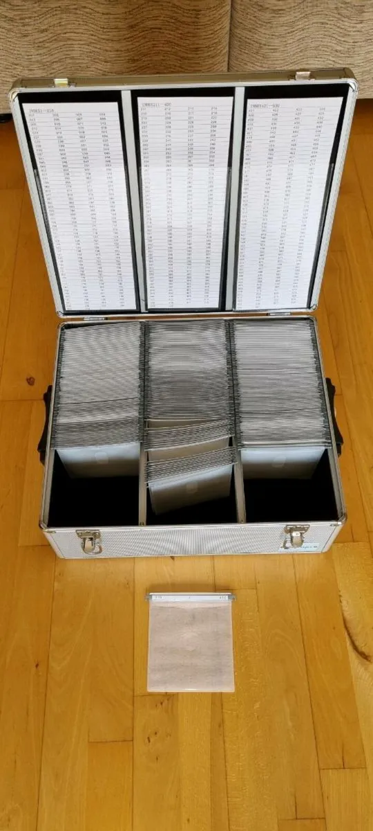 CD / DVD Case - Image 4