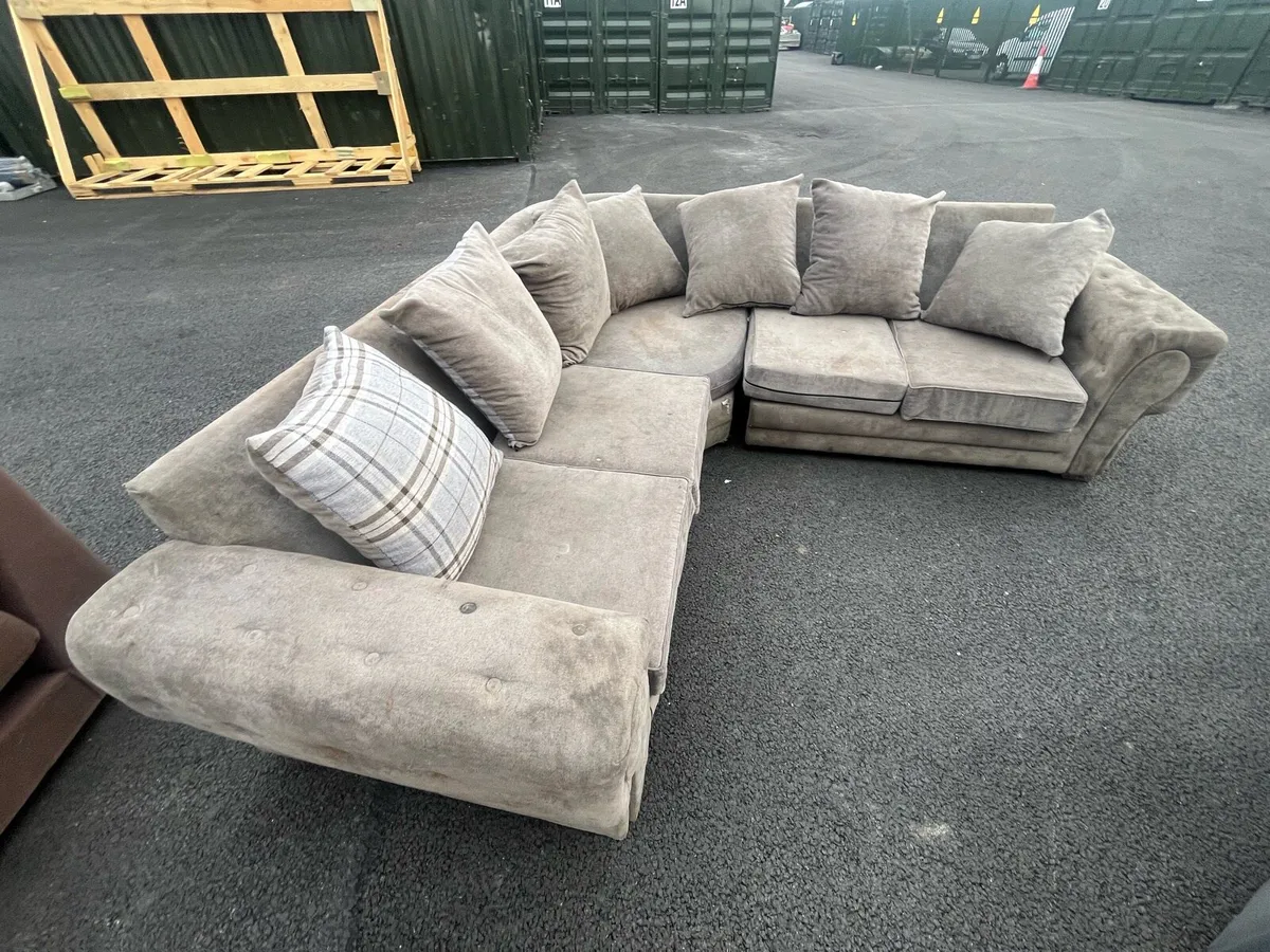 Sofa free grey corner Verona couch - Image 2