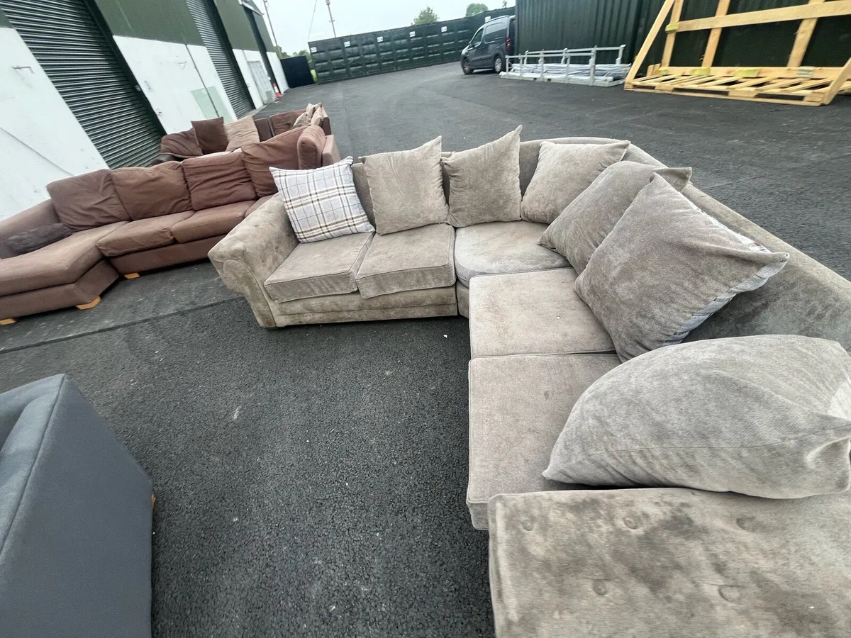 Sofa free grey corner Verona couch - Image 4