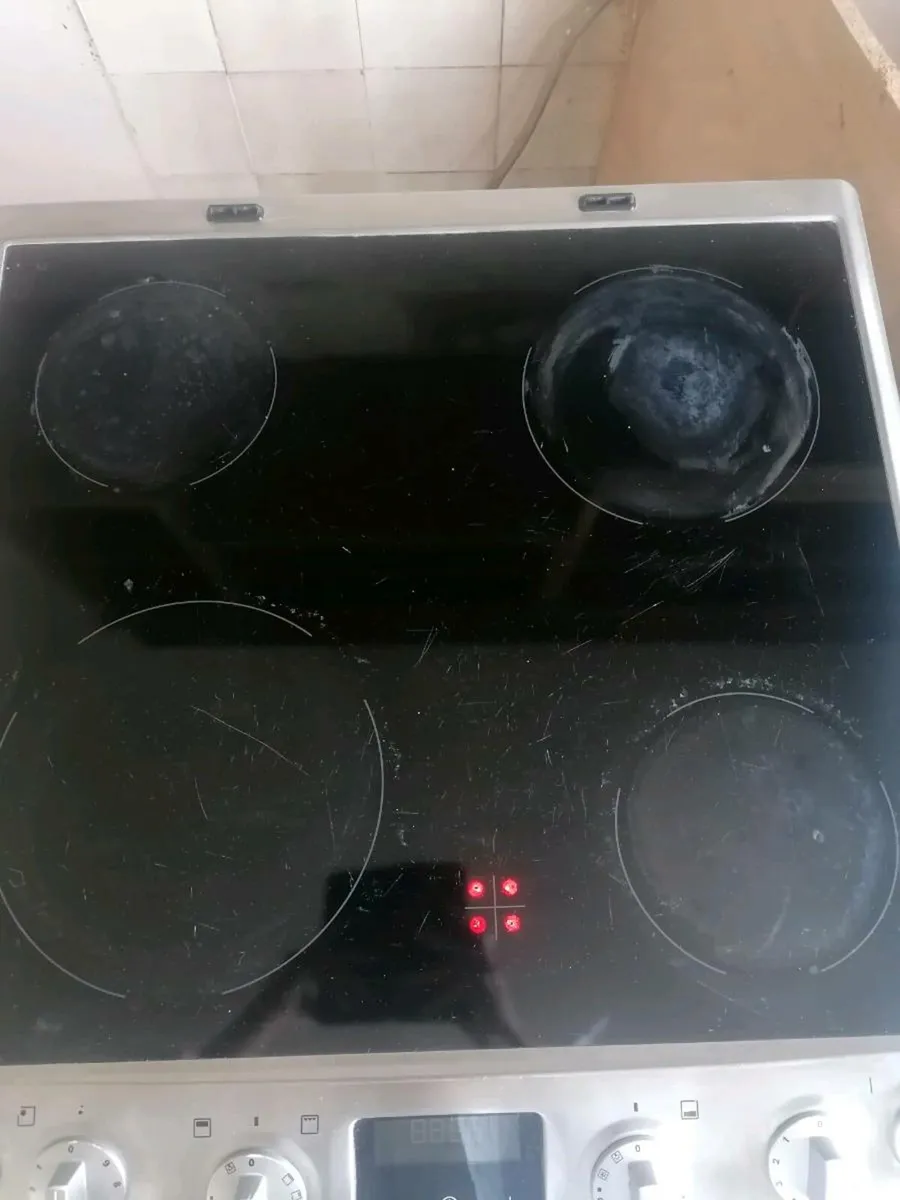 Electrolux cooker - Image 2