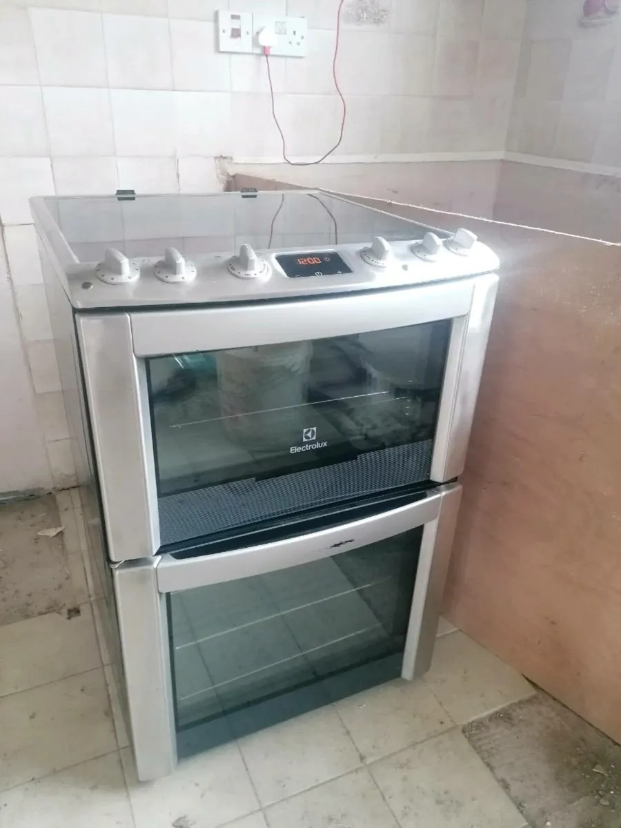 Electrolux cooker - Image 1