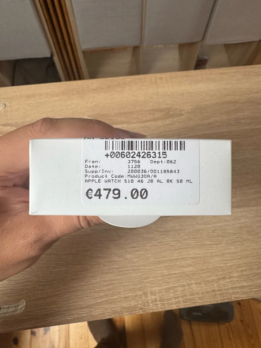 Apple Watch Series 10 46mm - Image 2