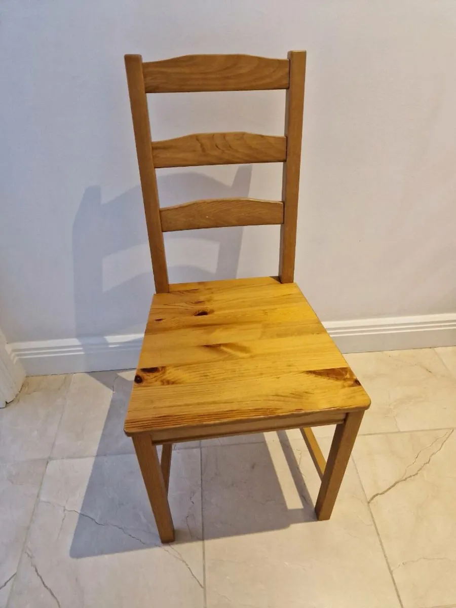 5 pine wood chair - Image 2