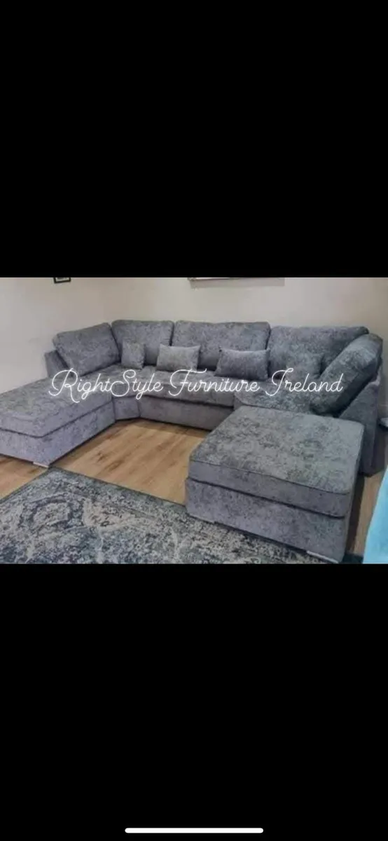 Couch - Image 3