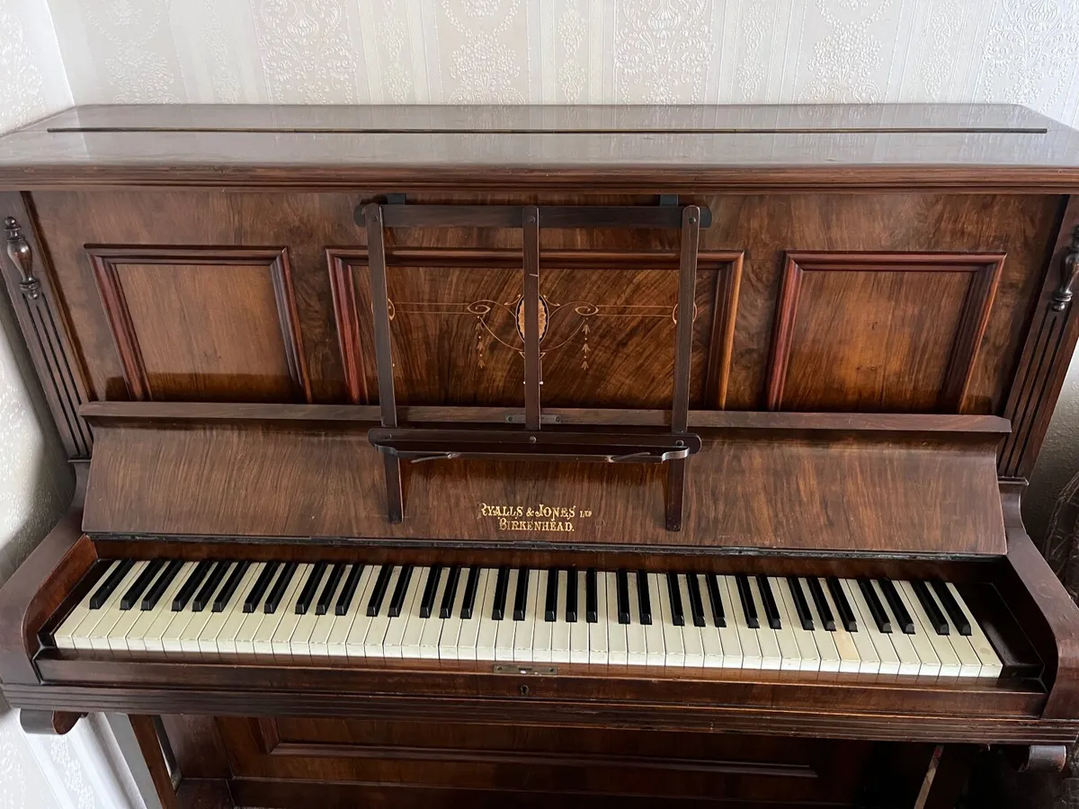 Piano - Image 4
