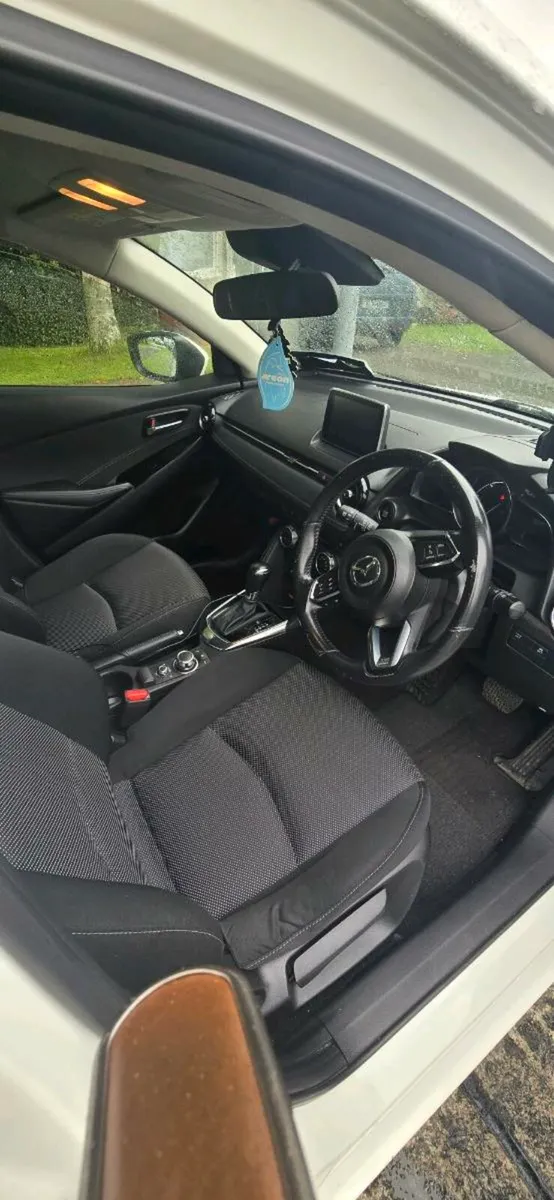 Mazda Demio LDA-DJ5FS 5DR AUTO 2016 - Image 4
