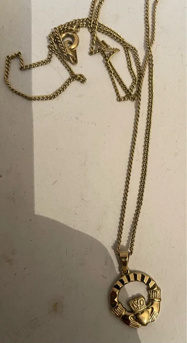 Gold plated Claddagh chain - Image 2