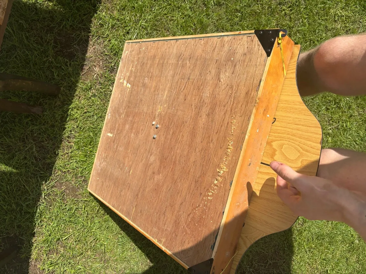 Dart cabinet - Image 1