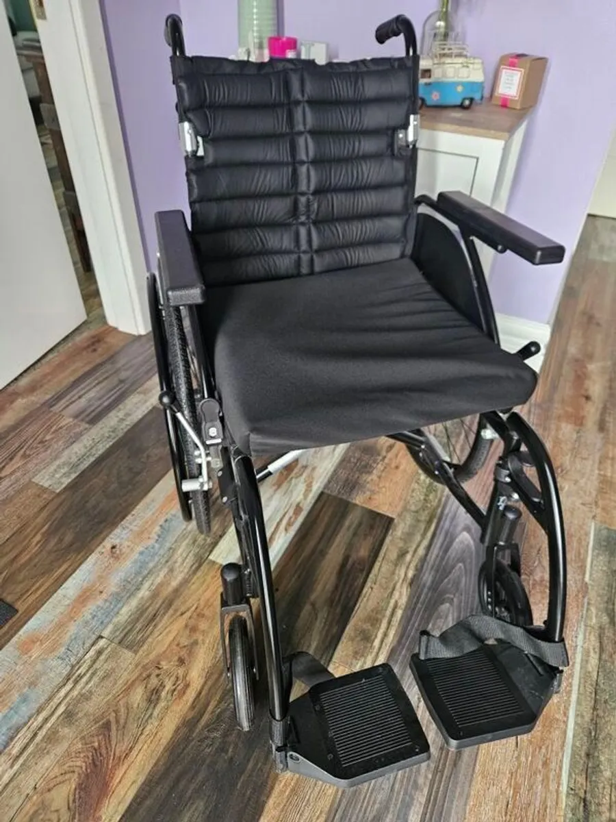 Wheelchair - Image 2