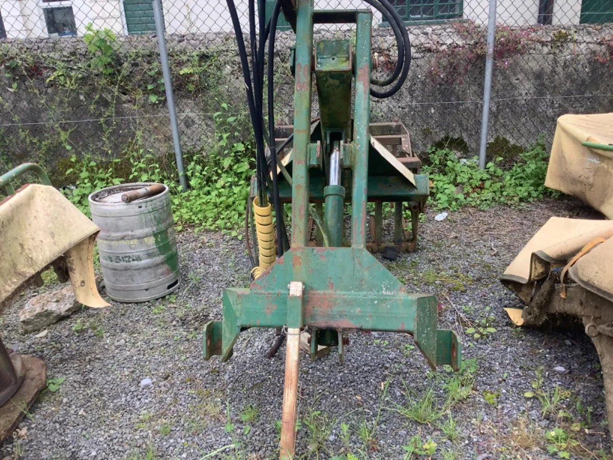 Silage grab rear mounted - Image 3