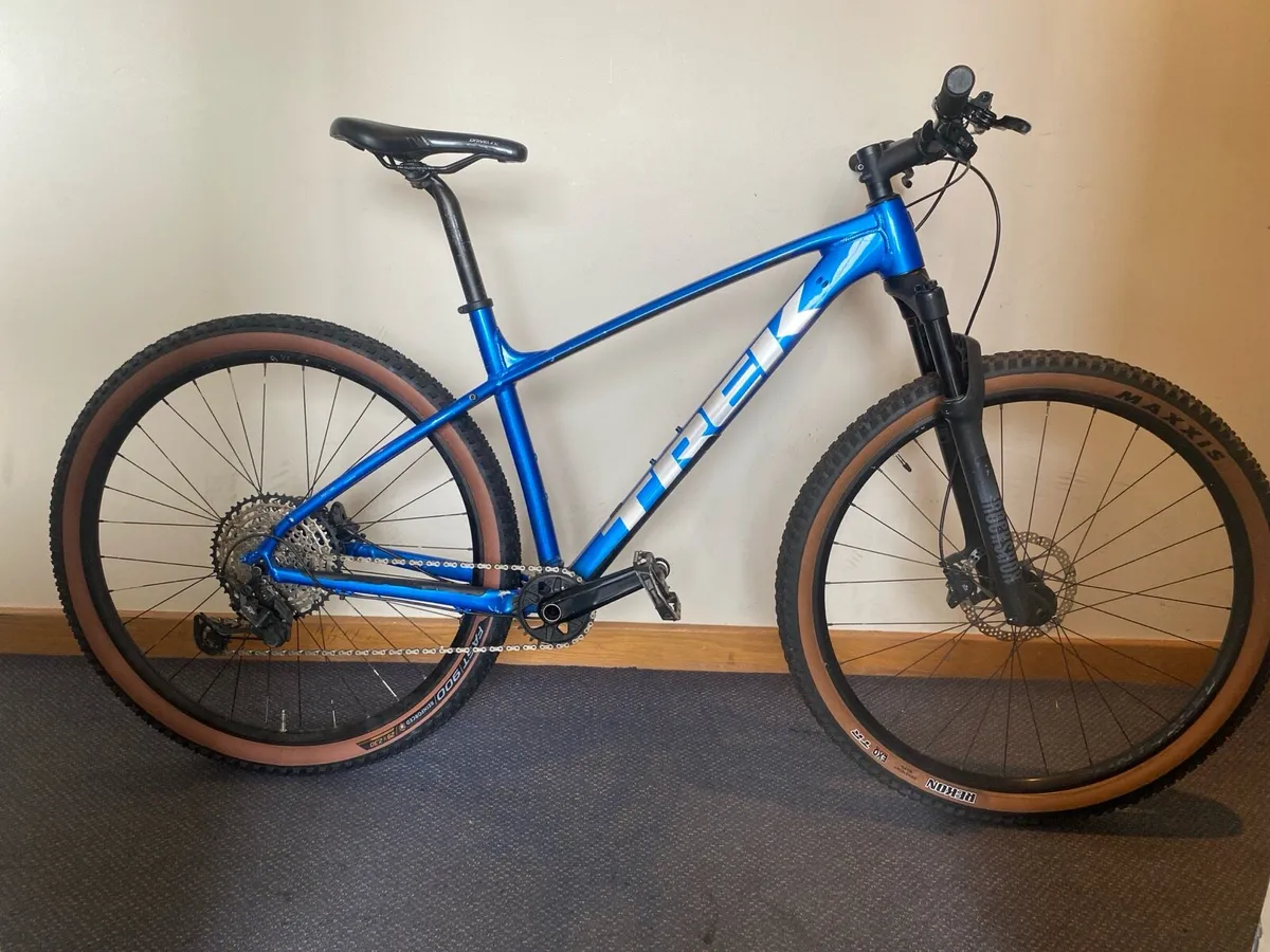 Trek Xcaliber 9 - Image 1