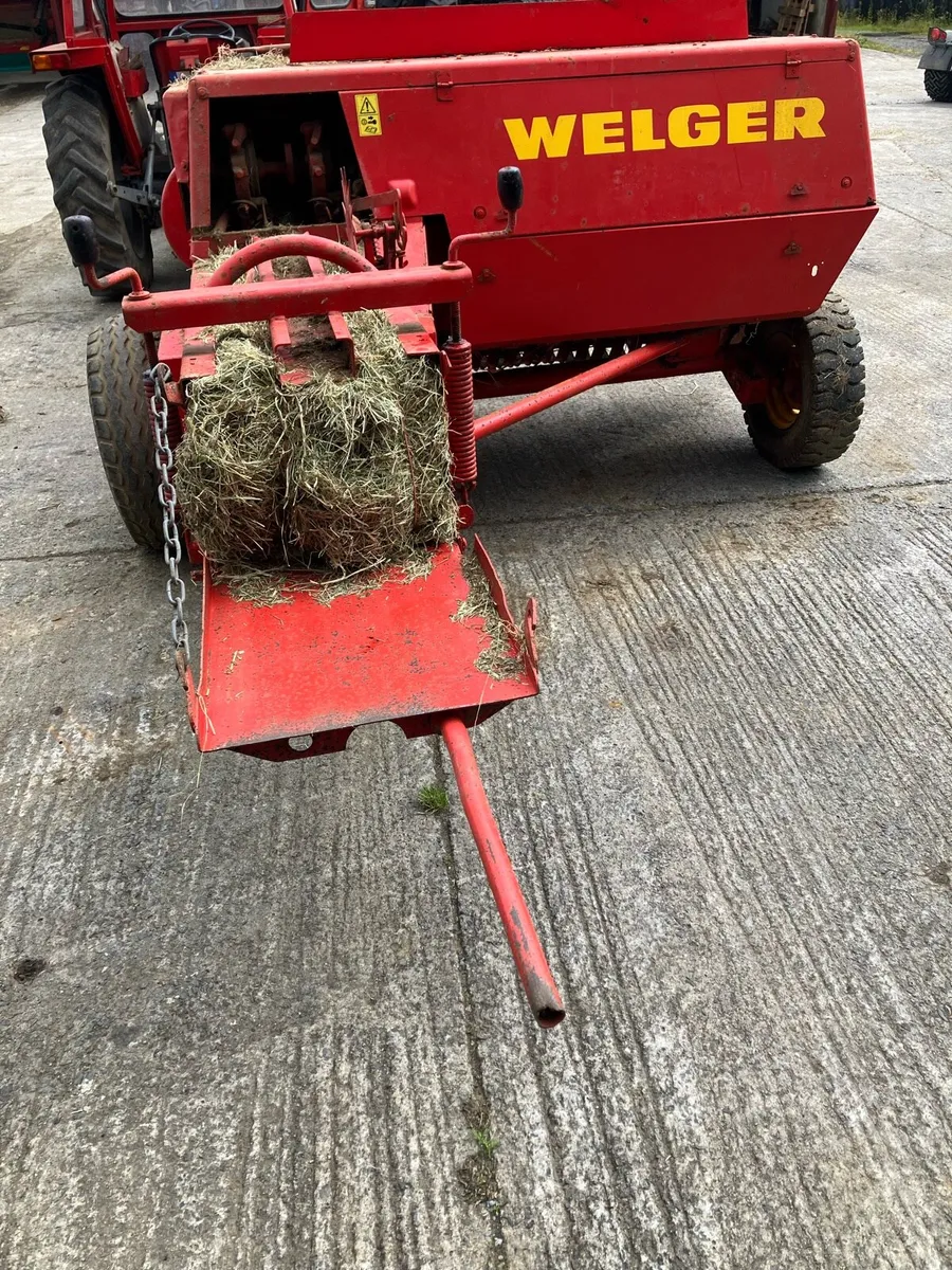 Welger square baler - Image 4